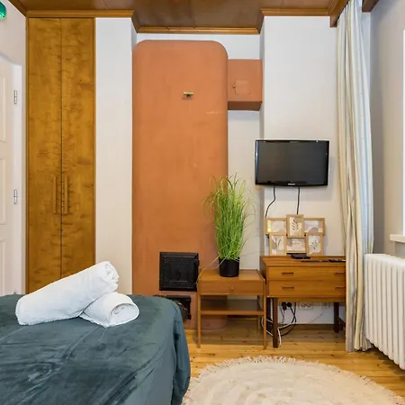 Πανσιόν Kadriorg By Rikas *