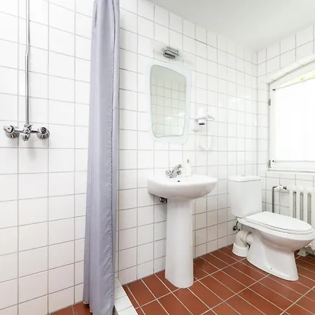 Kadriorg By Rikas בית הארחה