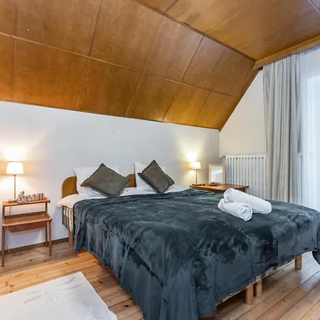 Kadriorg By Rikas * Reval